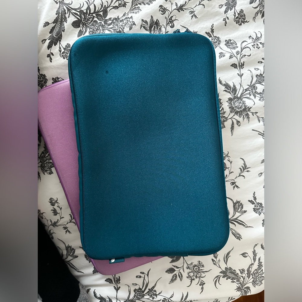 Incase Ipad Case - Picture 10 of 11